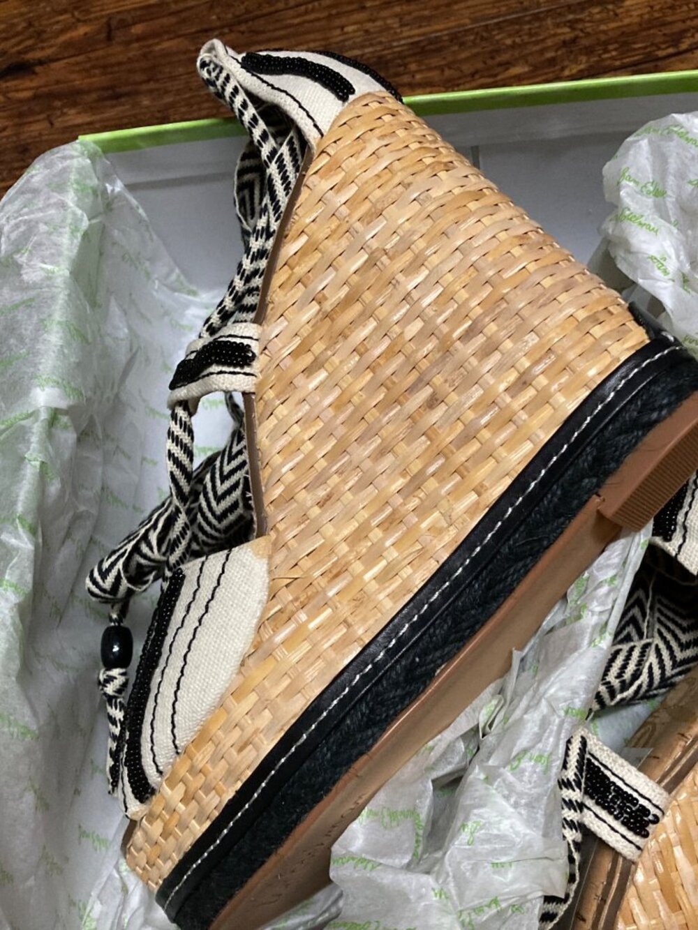 New Sam Edelman Canvas Wedge Shoes Size 8 - Stylish and Comfortable New In Box - Picture 6 of 10